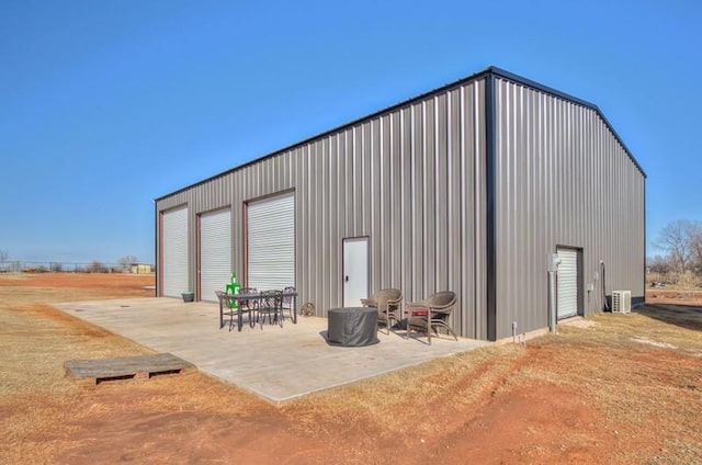 view of outbuilding with a garage