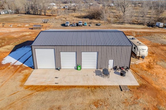 view of outdoor structure featuring a garage