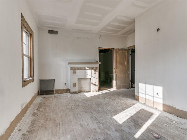 view of unfurnished living room