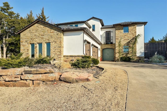 view of front of house with a garage