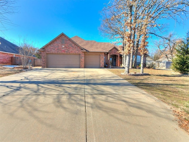 view of front facade with a garage