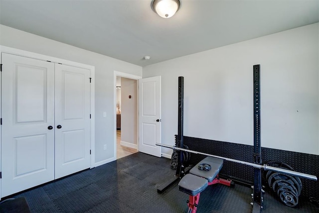 workout area with carpet