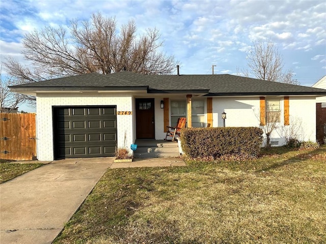 view of front facade with a front lawn, a garage, and a porch