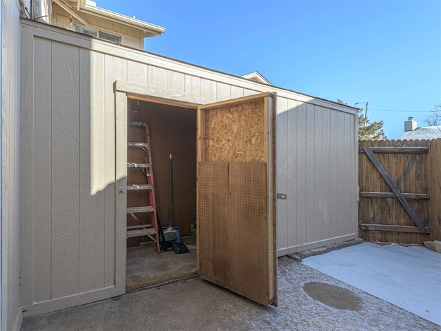 view of outbuilding