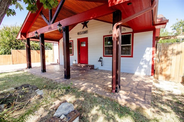 view of property entrance