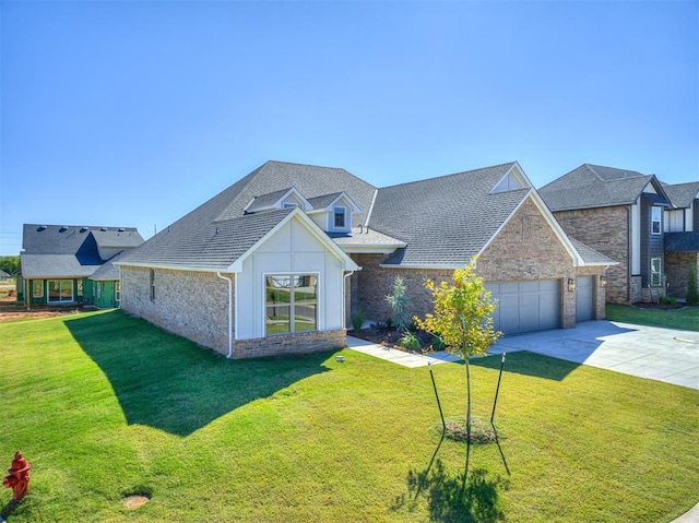 view of front of home with a front yard