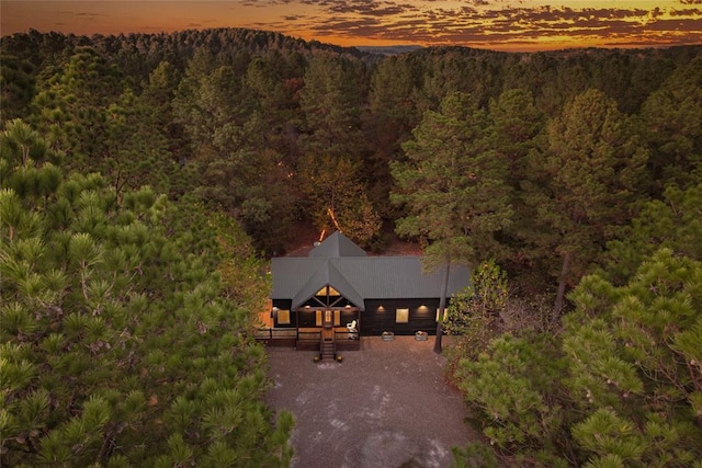 view of aerial view at dusk