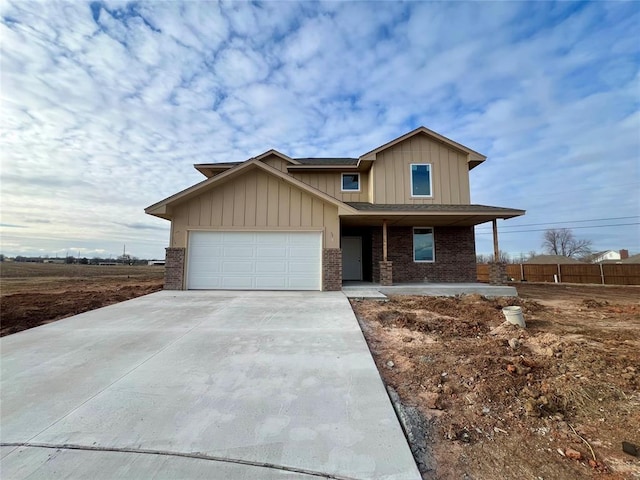 view of front of house featuring a garage