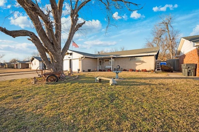 exterior space featuring a yard