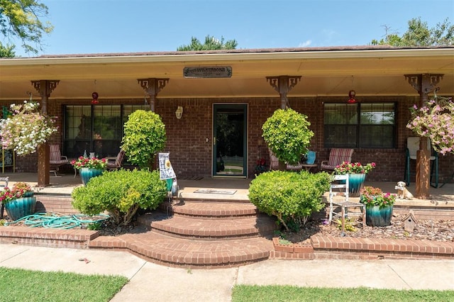 property entrance with a porch