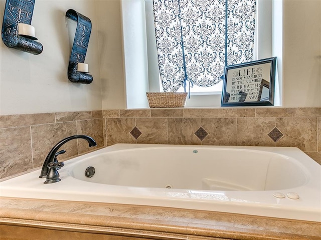 bathroom featuring a bathing tub