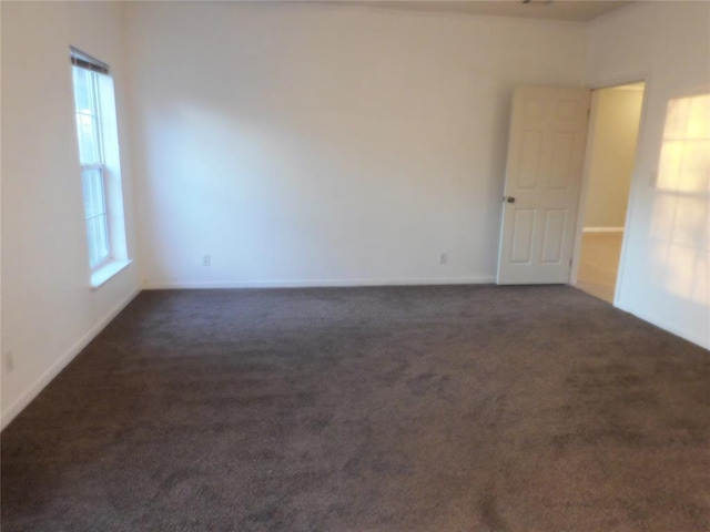 view of carpeted spare room