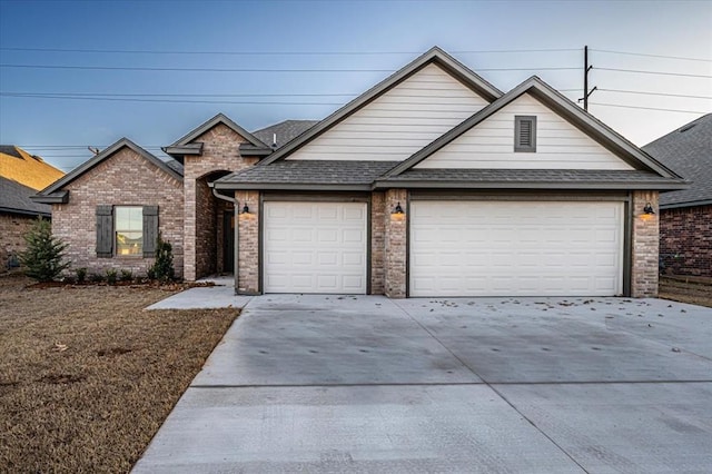 view of front facade with a garage