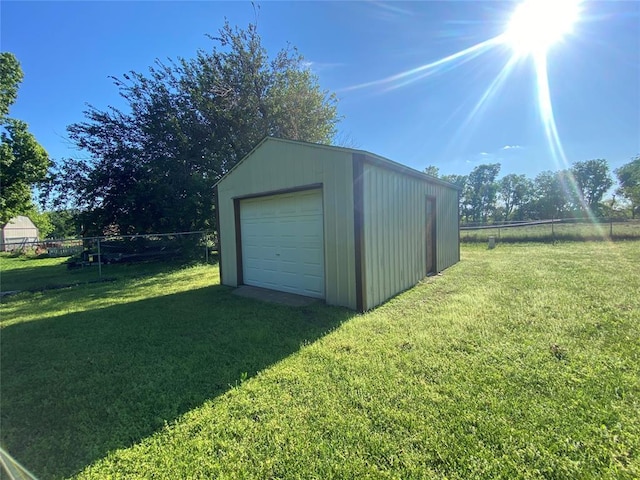 view of detached garage