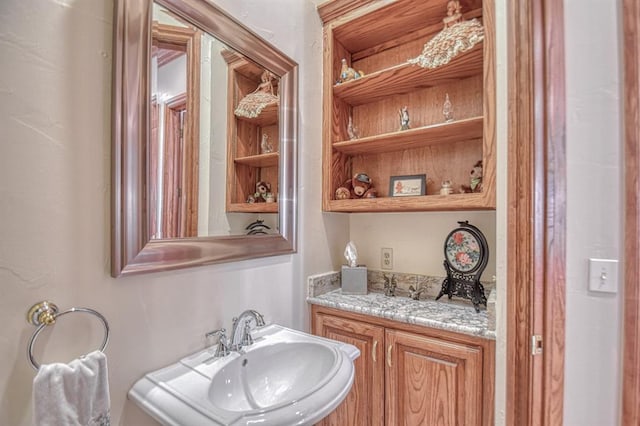344 Millbrook Dr, Norman, OK 73072 - bathroom featuring sink