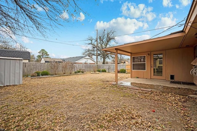 view of yard with a patio