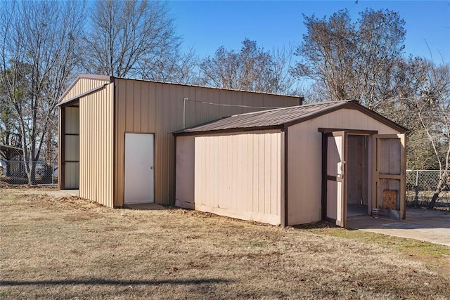 view of outdoor structure