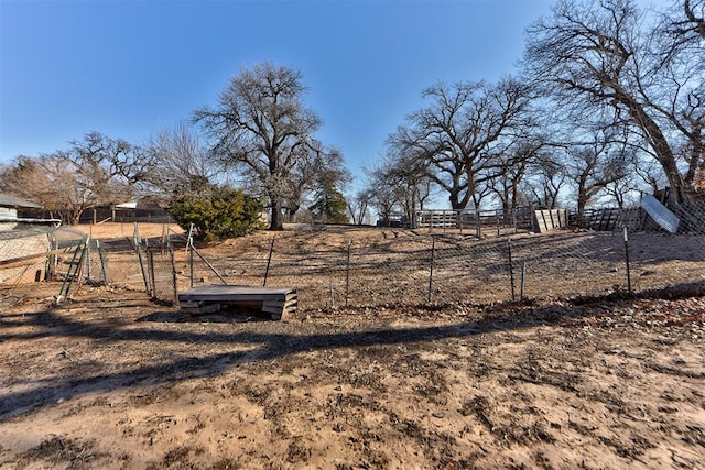 view of yard featuring a rural view