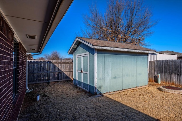 view of outbuilding