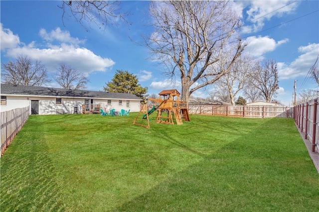 view of yard featuring a playground