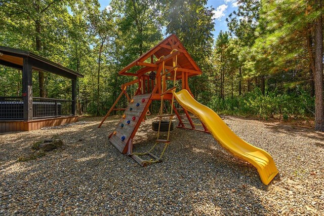 65 Rocky Rose Cir, Broken Bow, OK 74728 - view of play area