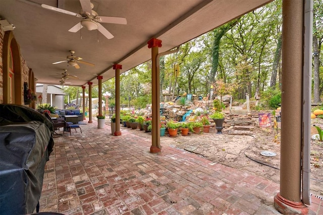 view of patio with ceiling fan