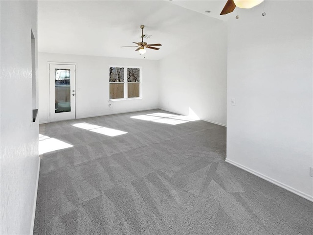 unfurnished room featuring carpet flooring and ceiling fan