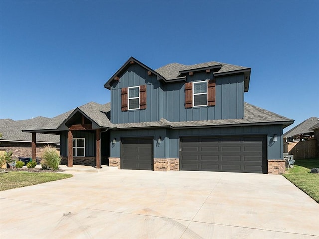 view of front facade with a garage