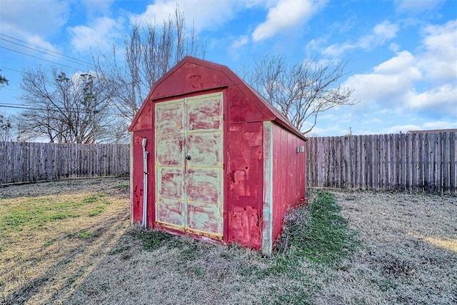 view of outbuilding