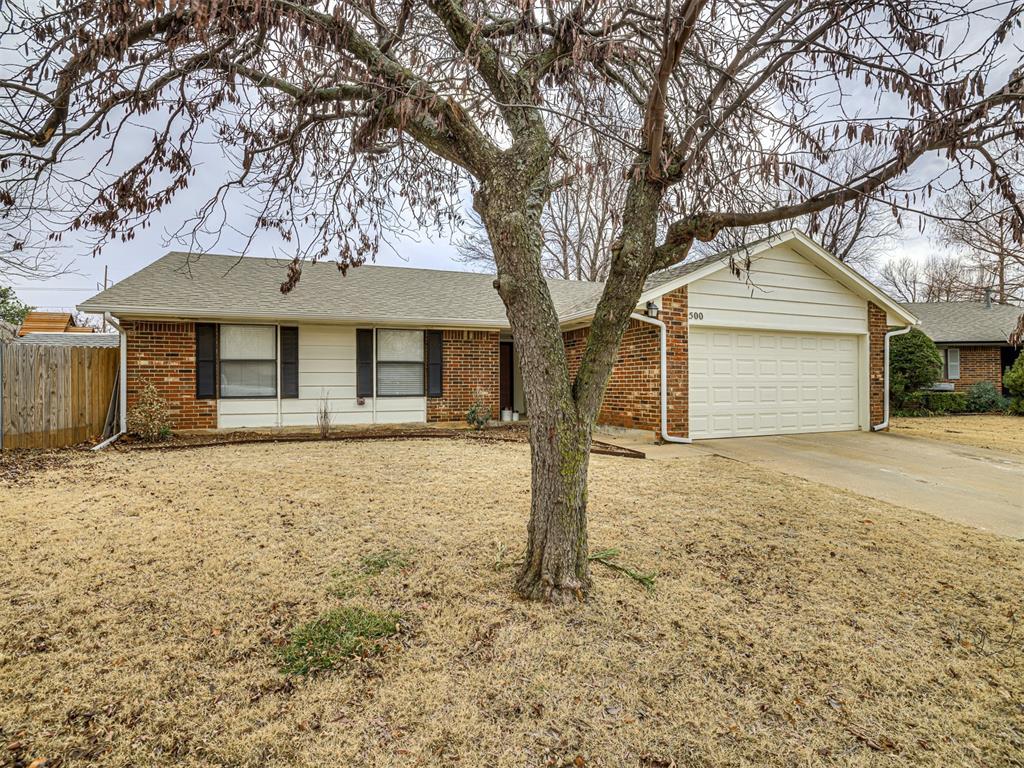 ranch-style house with a garage