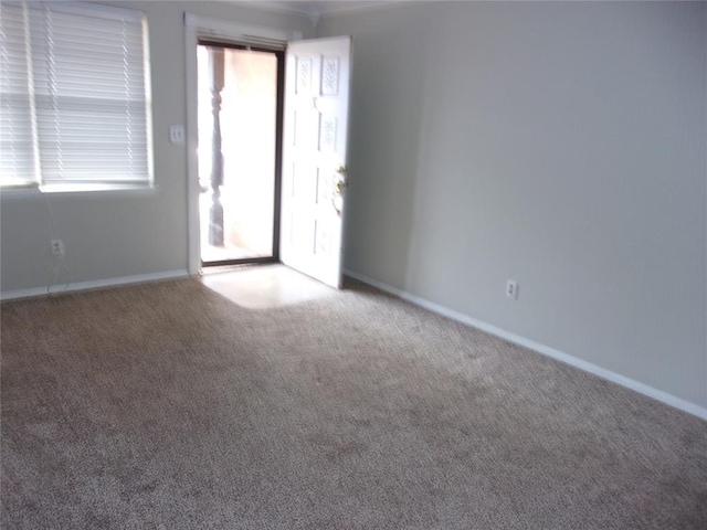 view of carpeted spare room