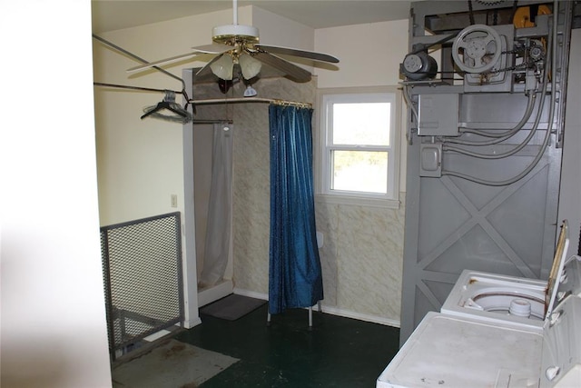 washroom with washer / dryer and ceiling fan