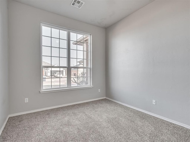 empty room with carpet