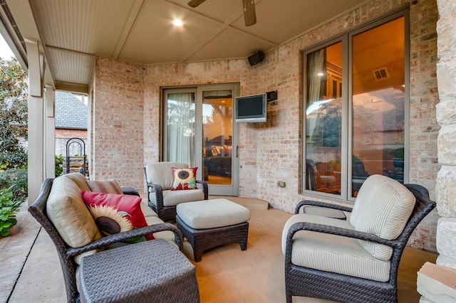 view of patio with ceiling fan