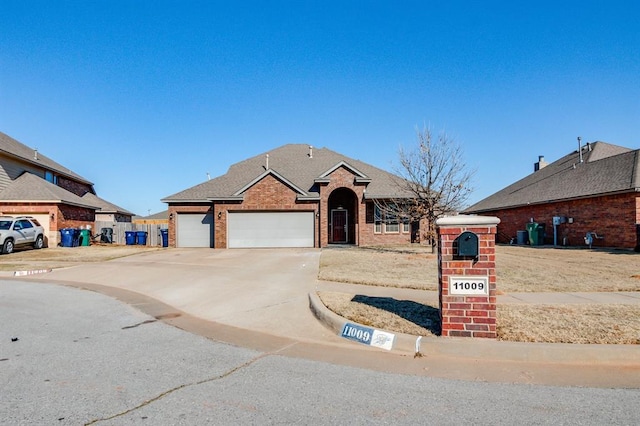 view of front of house with a garage