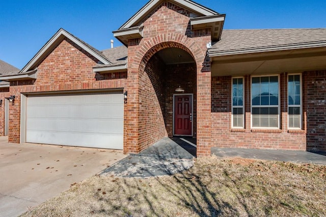 view of front of home with a garage