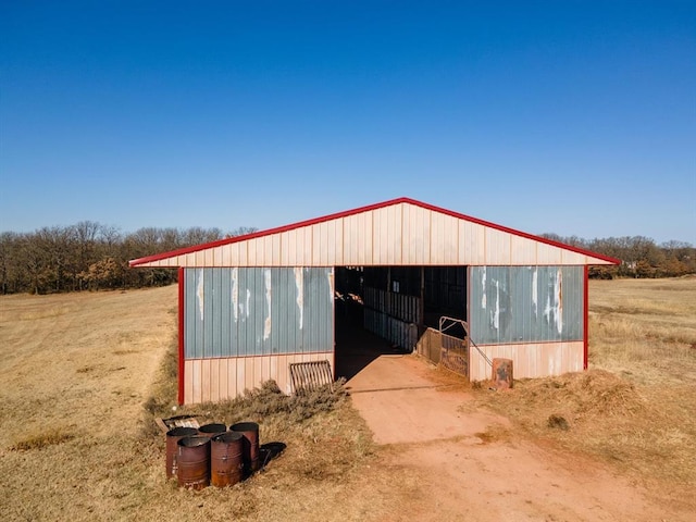 view of outbuilding