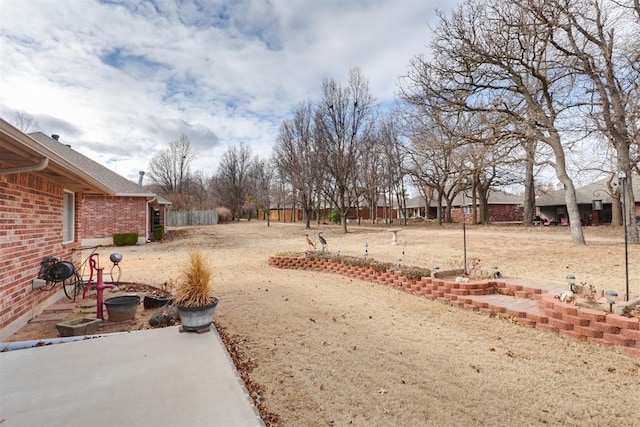 view of yard featuring a patio area