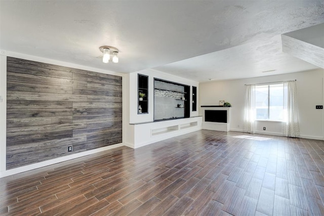 view of unfurnished living room