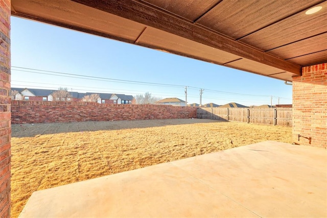 view of yard with a patio