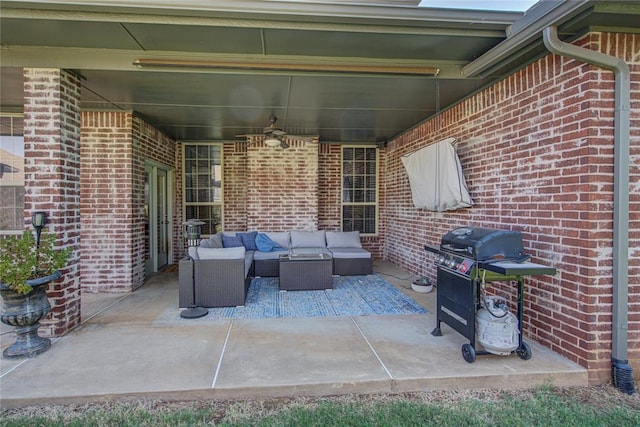 view of patio with a grill, outdoor lounge area, and ceiling fan