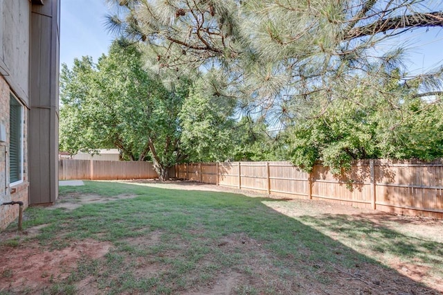 12909 Saint Christopher Dr, Oklahoma City, OK 73120 - view of yard