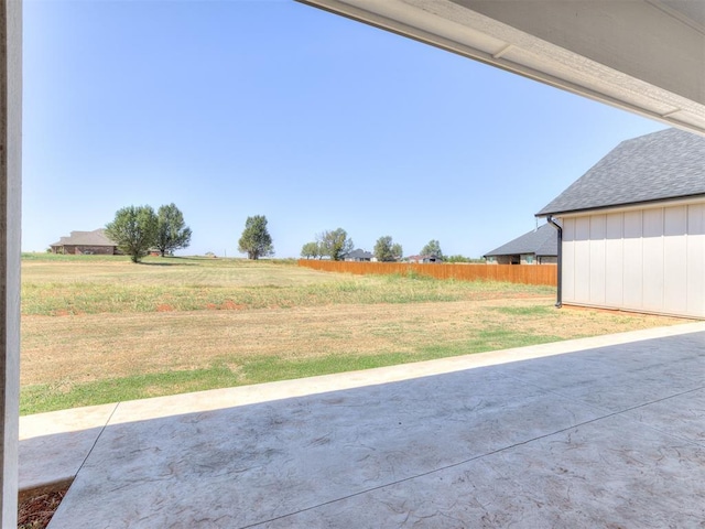 view of yard with a patio area