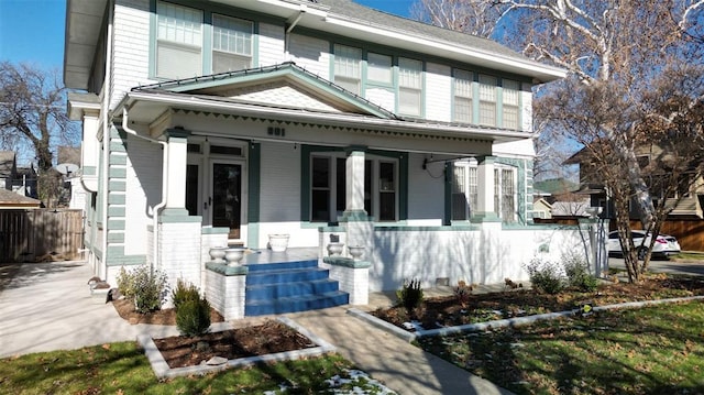 view of front of home featuring a porch