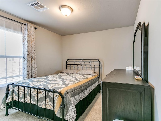 bedroom with carpet flooring