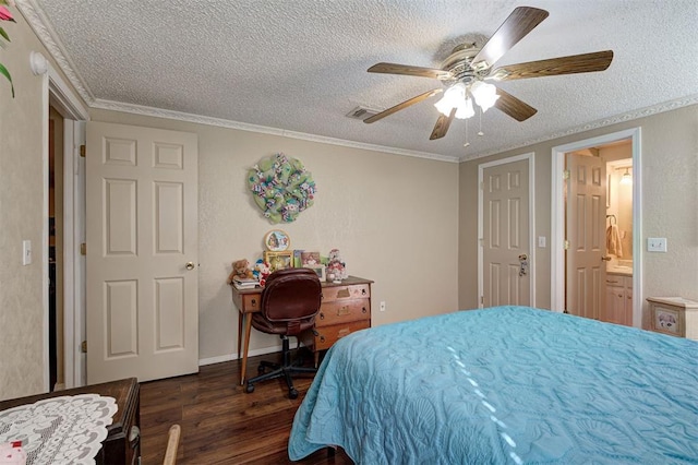 bedroom featuring ceiling fan, crown molding, dark hardwood / wood-style floors, and a textured ceiling