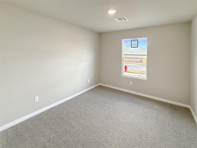 empty room with carpet