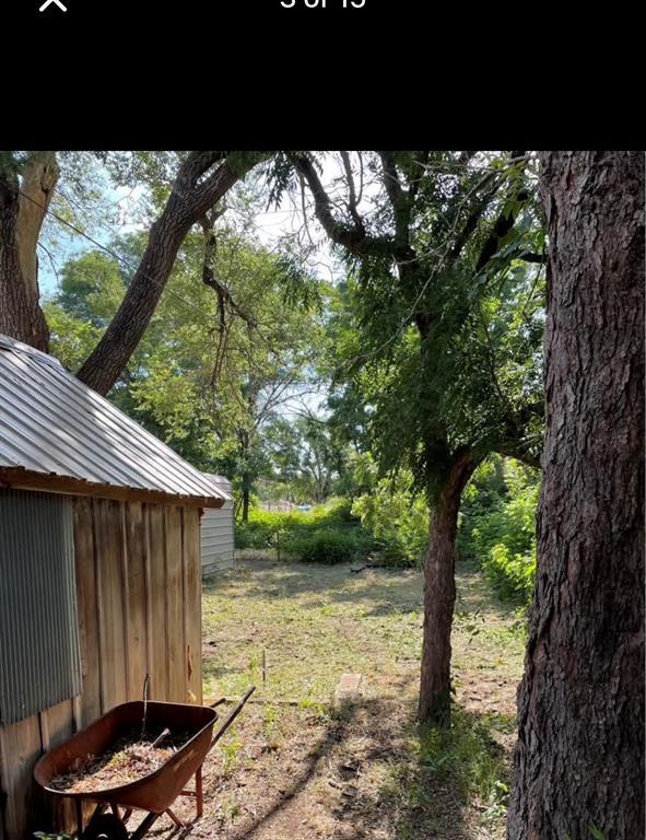 1366 Missouri St, Waynoka, OK 73860 - photo 3