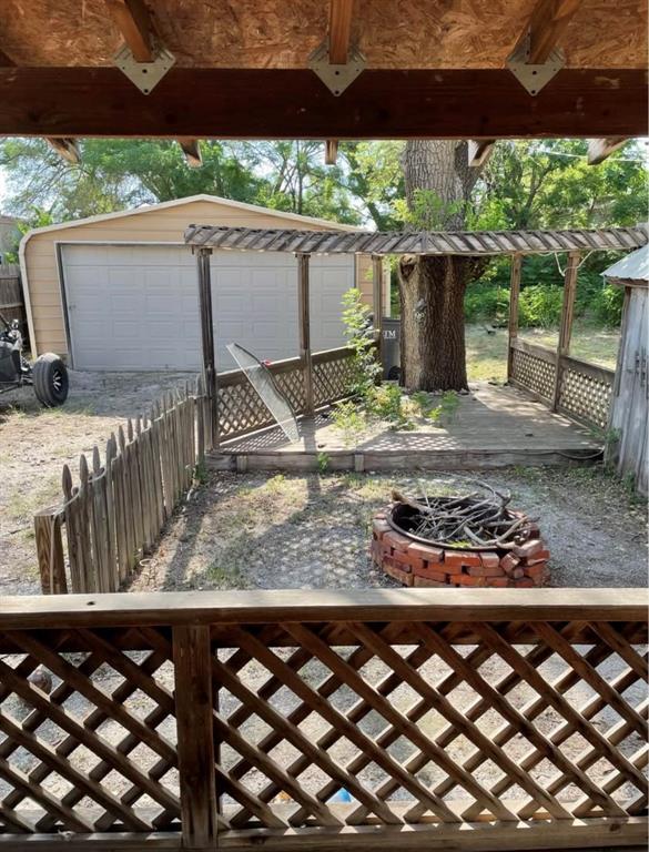 1366 Missouri St, Waynoka, OK 73860 - photo 7