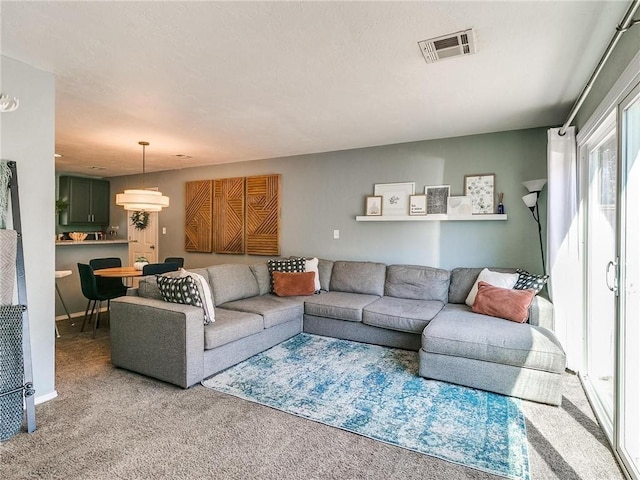 living room with carpet